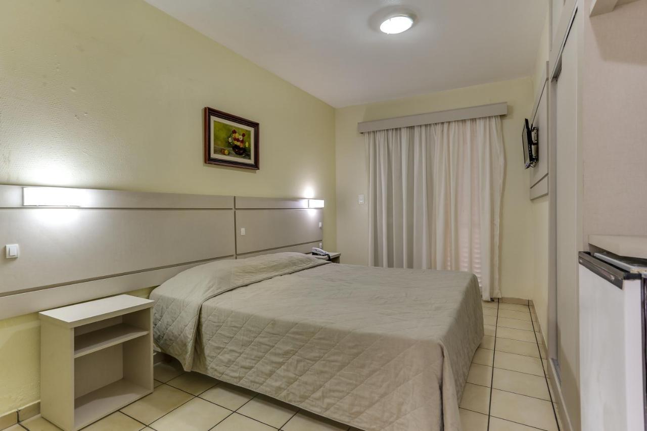 Hotel Beira Mar イタペマ エクステリア 写真